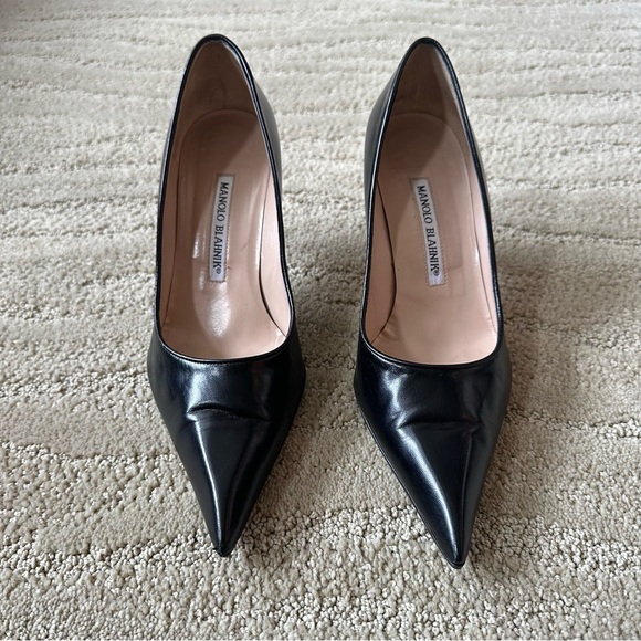 Manolo Blahnik Tuccio Autographed Black Pointy Toe Pumps 70mm Heel Sz IT 36.5 - Picture 2 of 16